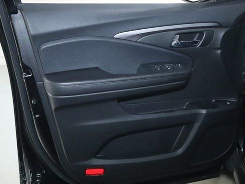 Used 2021 Honda Passport Sport image 15