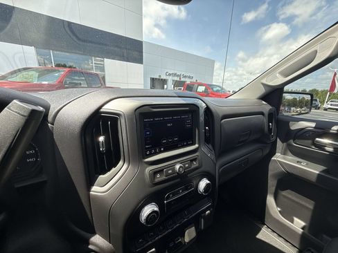 Certified 2024 GMC Sierra 1500 Pro w/ Pro Value Package AWD/4WD image 19
