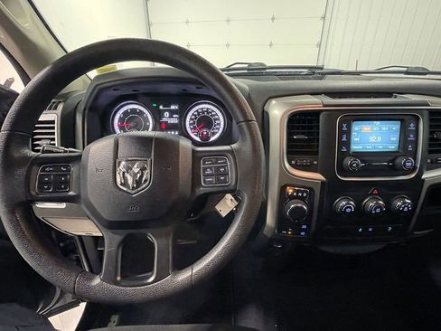 Used 2019 RAM 1500 Classic Warlock AWD/4WD image 35