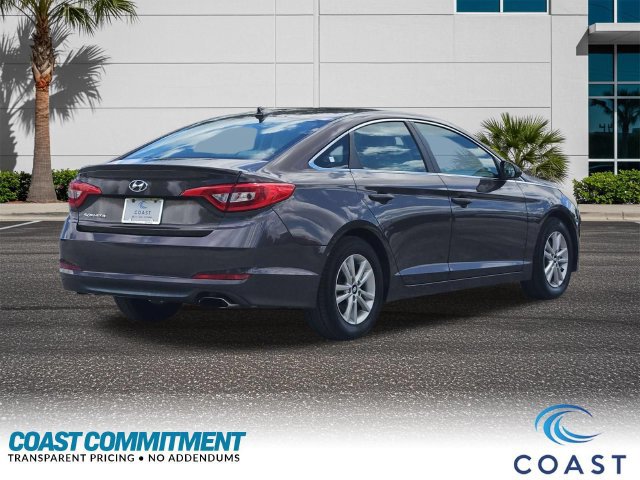 Used 2017 Hyundai Sonata SE FWD image 5