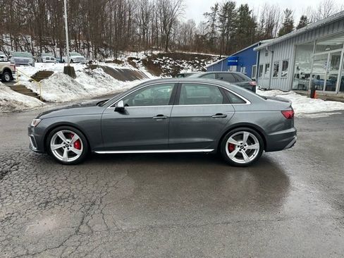 Used 2021 Audi S4 Premium Plus w/ Premium Plus Package image 3