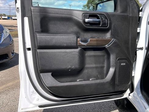 Used 2019 Chevrolet Silverado 1500 RST w/ All-Star Edition image 16