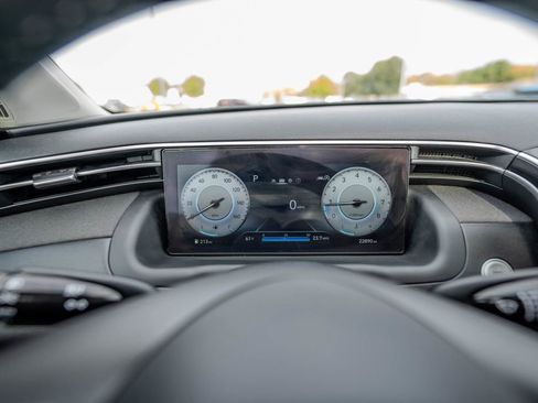 Certified 2022 Hyundai Tucson SEL w/ Convenience + Premium Package image 18