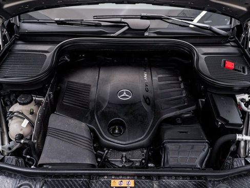 Used 2020 Mercedes-Benz GLE 450 4MATIC image 28