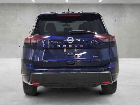 Used 2025 Nissan Rogue SV AWD/4WD image 15