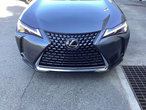 Used 2024 Lexus UX 250h AWD w/ Premium Package image 20