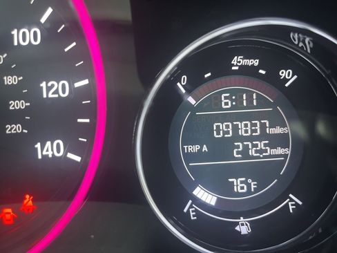 Used 2019 Honda HR-V Sport image 17