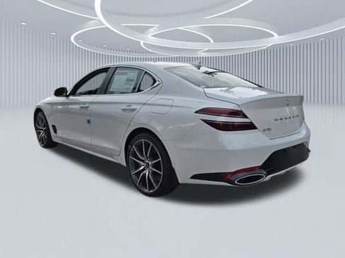 New 2026 Genesis G70 2.5T image 5