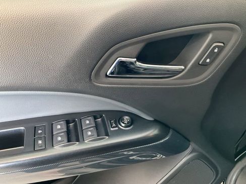 Used 2022 Chevrolet Colorado Z71 image 6