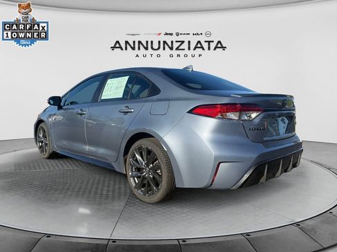 Used 2024 Toyota Corolla SE FWD image 3