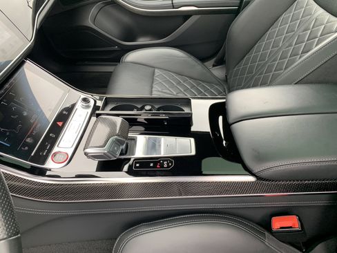 Used 2023 Audi S8 w/ S8 Comfort Plus Package AWD/4WD image 10