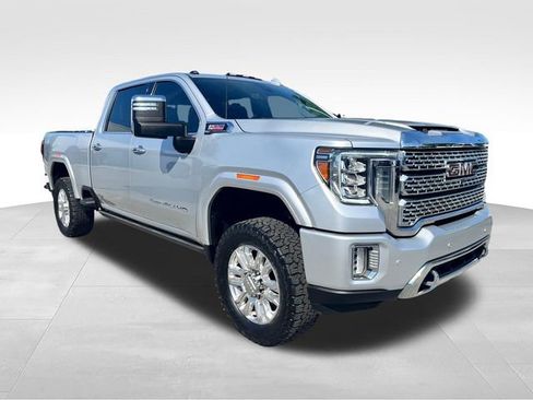 Used 2022 GMC Sierra 2500 Denali w/ Denali Ultimate Package AWD/4WD image 3