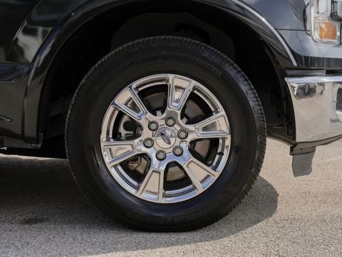 Used 2015 Ford F150 Lariat image 5