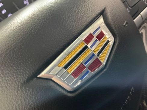 Used 2024 Cadillac XT6 Sport w/ Technology Package AWD/4WD image 42