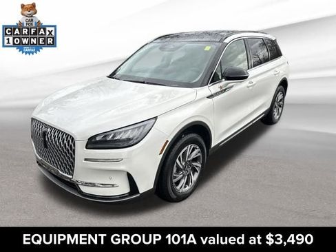 Used 2025 Lincoln Corsair AWD w/ Equipment Group 101A image 3