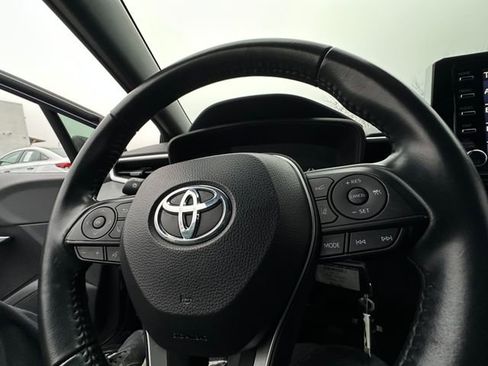 Used 2021 Toyota Corolla SE image 17
