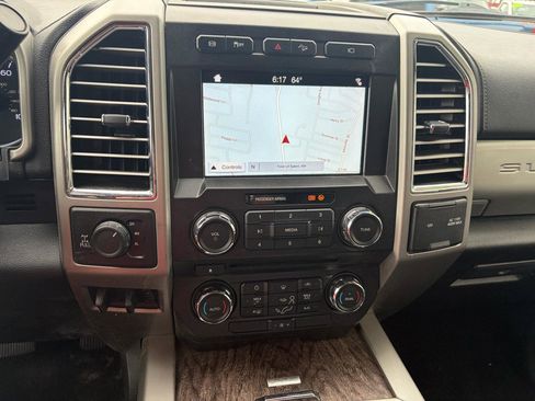 Used 2017 Ford F250 Lariat w/ Chrome Package AWD/4WD image 28