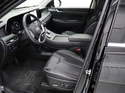 Used 2024 Hyundai Palisade Limited image 24