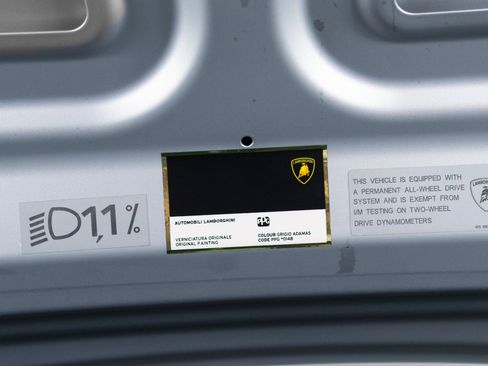 Used 2018 Lamborghini Huracan Performante AWD/4WD image 75