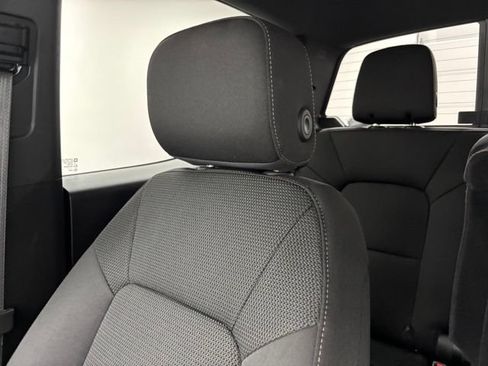 Used 2025 GMC Canyon Elevation AWD/4WD image 40