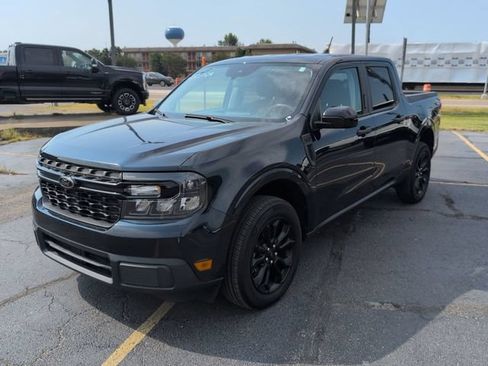 Certified 2023 Ford Maverick XLT w/ Black Appearance Package FWD image 3