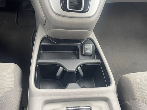 Used 2013 Honda CR-V LX image 25
