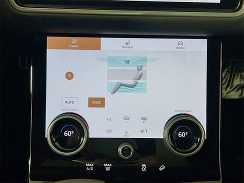 Used 2023 Land Rover Range Rover Velar R-Dynamic S image 16