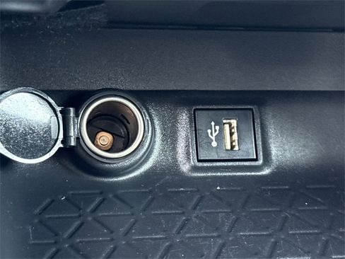 Used 2023 Toyota RAV4 XLE image 26