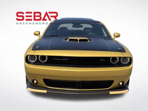 Used 2020 Dodge Challenger R/T RWD image 5