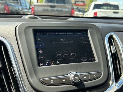 Used 2024 Chevrolet Equinox LT FWD image 24