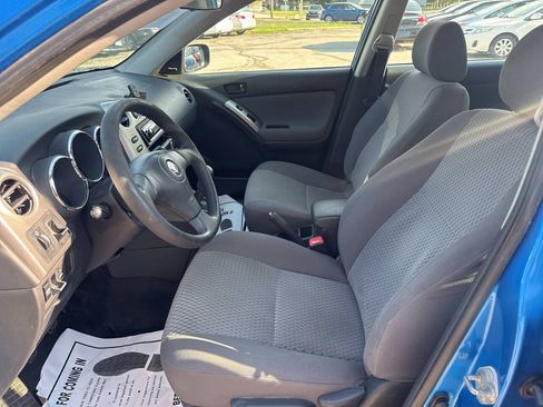 Used 2007 Toyota Matrix w/ PWR Pkg FWD image 10
