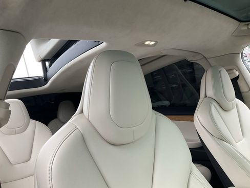 Used 2018 Tesla Model X 100D image 73