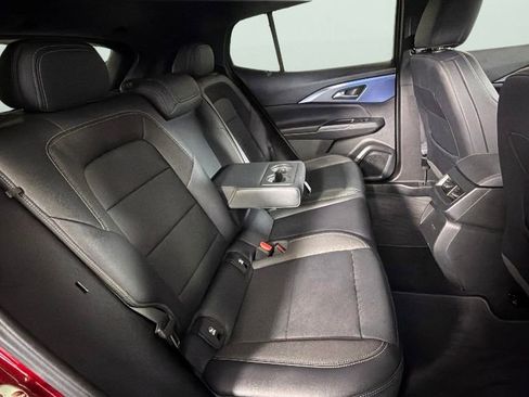 Used 2025 Chevrolet Equinox EV LT w/ Convenience Package FWD image 19