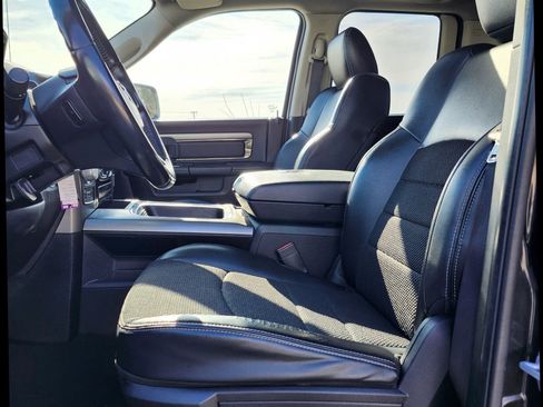 Used 2016 RAM 1500 Sport w/ Black Ram 1500 Sport Group image 12