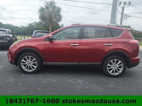 Used 2018 Toyota RAV4 Limited FWD image 11