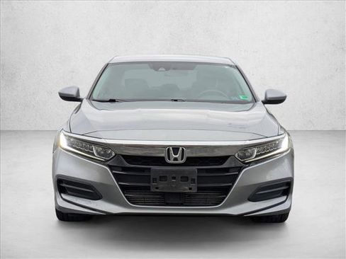 Used 2019 Honda Accord LX image 2