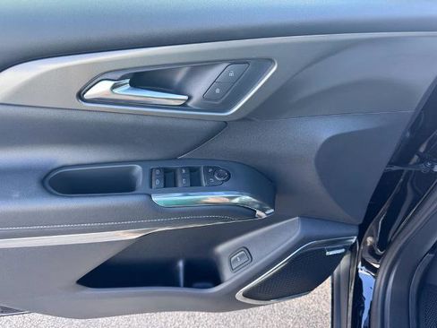 New 2026 Chevrolet Traverse LT w/ Enhanced Driving Package image 12