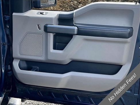 Used 2017 Ford F150 XLT AWD/4WD image 21