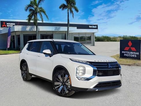 New 2026 Mitsubishi Outlander SE FWD image 1