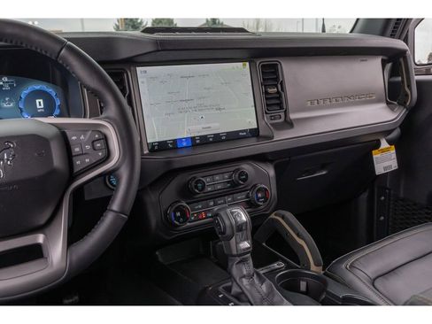 New 2025 Ford Bronco Badlands image 23