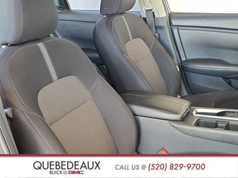 Used 2024 Nissan Sentra SV FWD image 28
