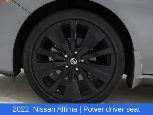 Used 2022 Nissan Altima 2.5 SR w/ Midnight Edition Package AWD/4WD image 6