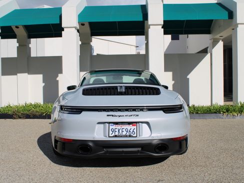 Used 2023 Porsche 911 Targa 4 GTS image 6