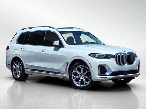 Used 2019 BMW X7 xDrive40i w/ Premium Package AWD/4WD image 2