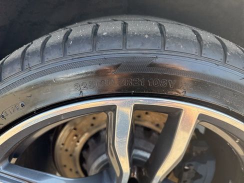 Used 2018 BMW X5 M AWD/4WD image 35