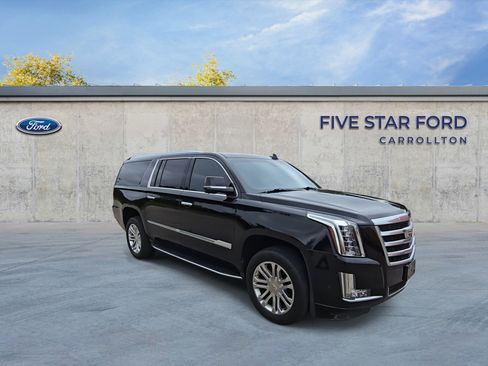 Used 2019 Cadillac Escalade ESV 2WD image 2