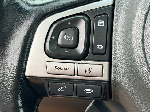 Used 2016 Subaru Outback 2.5i Limited AWD/4WD image 36