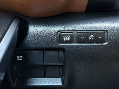 Used 2024 Lexus IS 300 w/ Comfort Package RWD image 30