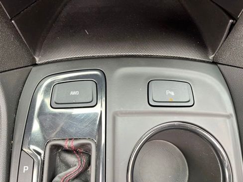 Used 2022 Chevrolet Equinox RS w/ Infotainment Package AWD/4WD image 42