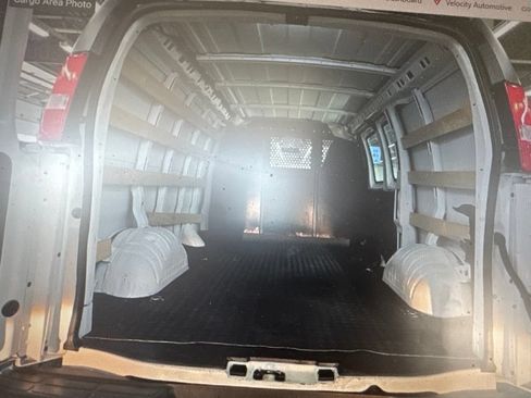 Used 2025 Chevrolet Express 2500 w/ Driver Convenience Package RWD image 10